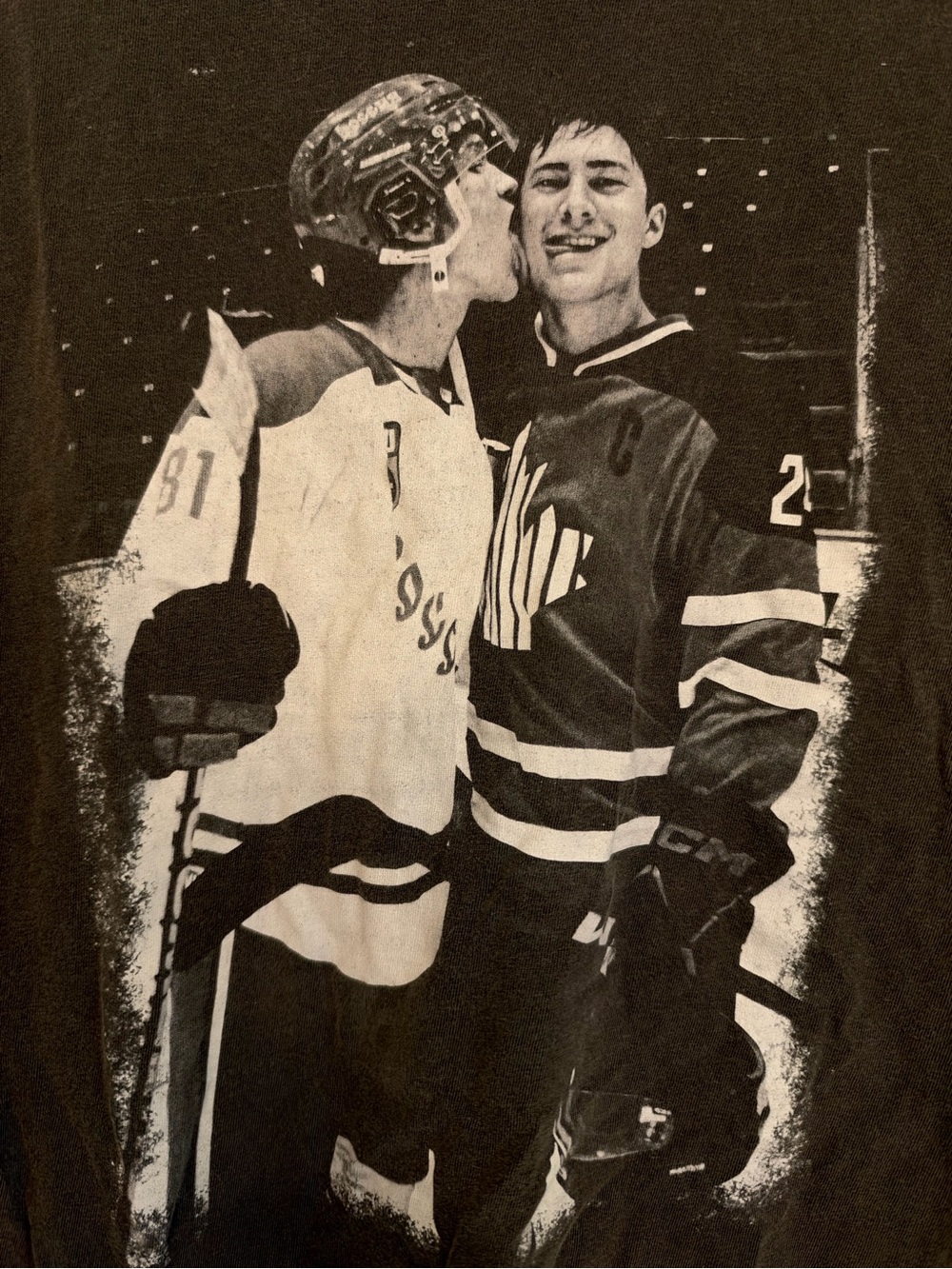 Heated Rivalry T-shirt - Picture 2 of 4
